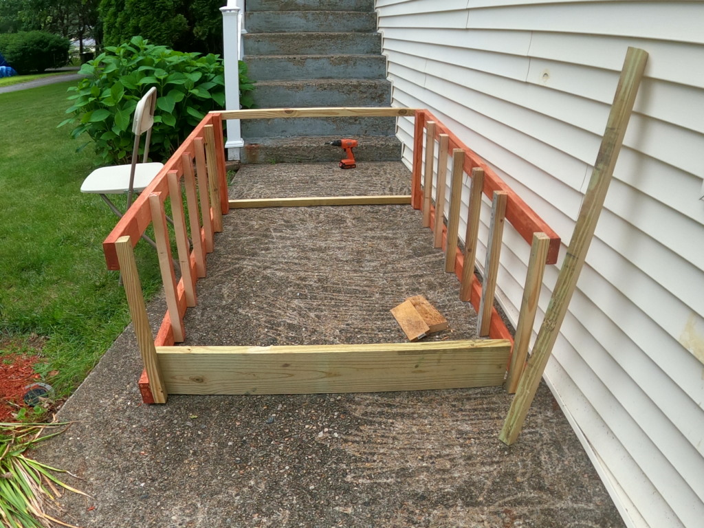 DIY Greenhouse Shelf Plans